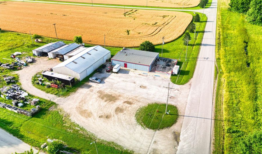 1300 N Main St, Auxvasse, MO 65231 - 0 Beds, 0 Bath