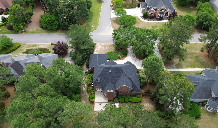 917 Holley Lake Rd, Aiken, SC 29803 - 4 Beds, 4 Bath