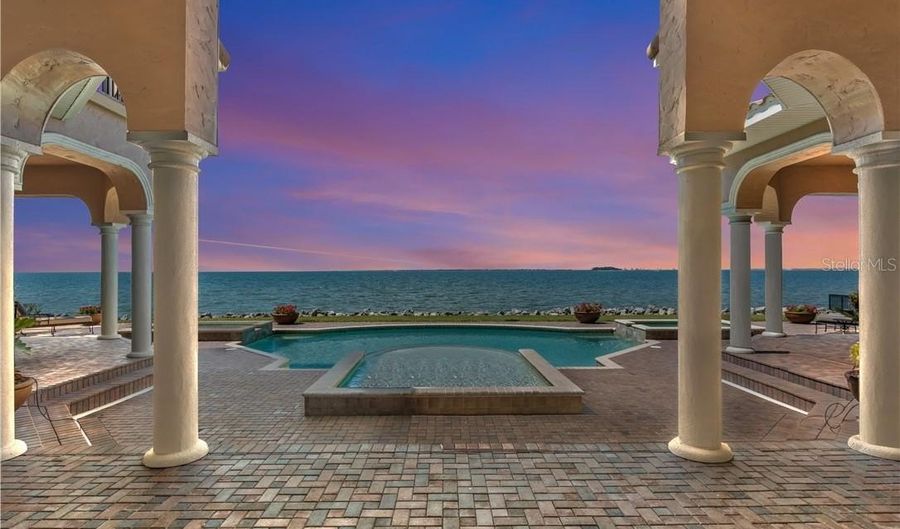 6308 MARBELLA Blvd, Apollo Beach, FL 33572 - 5 Beds, 6 Bath