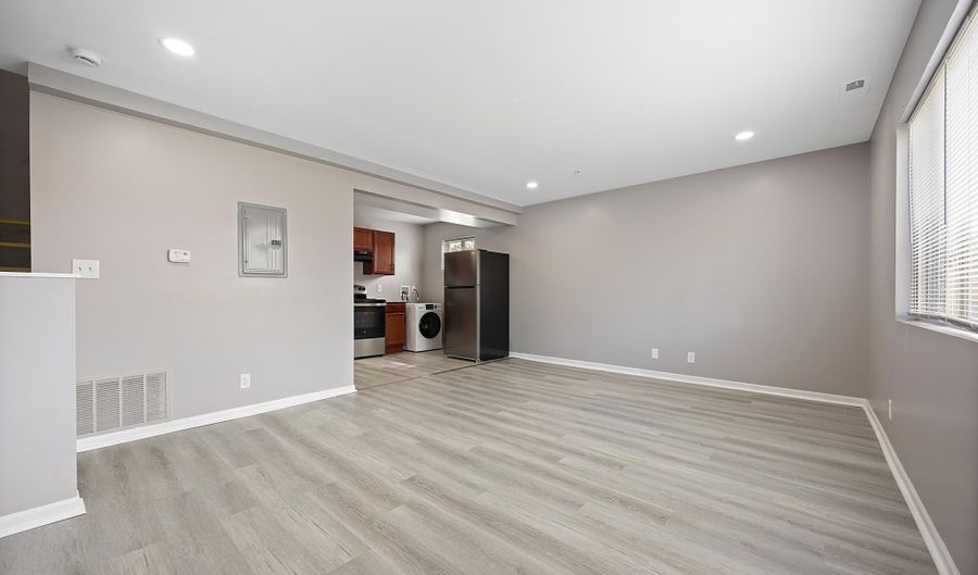 2939 ALLENDALE Rd A, Baltimore, MD 21216 - 2 Beds, 1 Bath