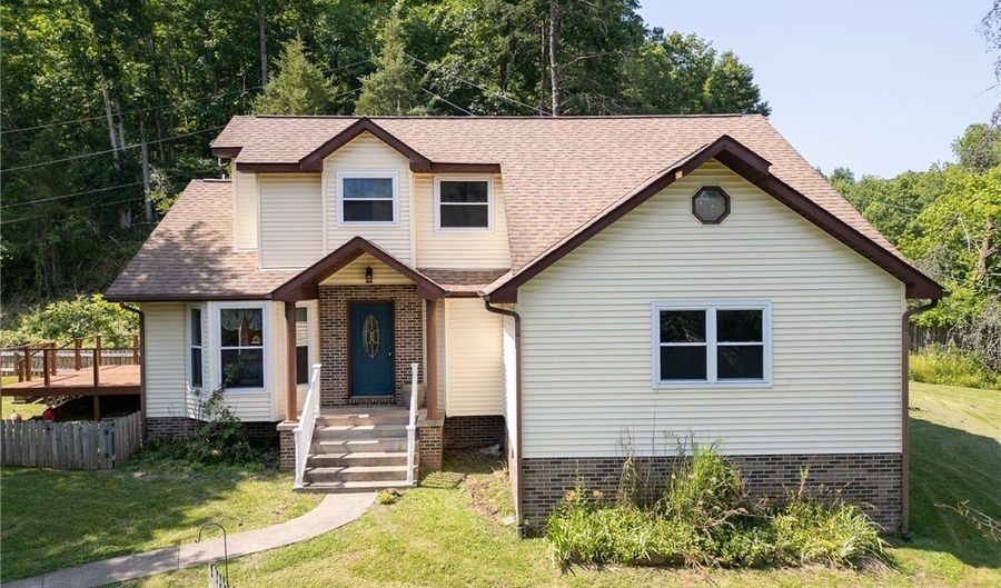 5214 Route 10, Barboursville, WV 25504 - 3 Beds, 3 Bath