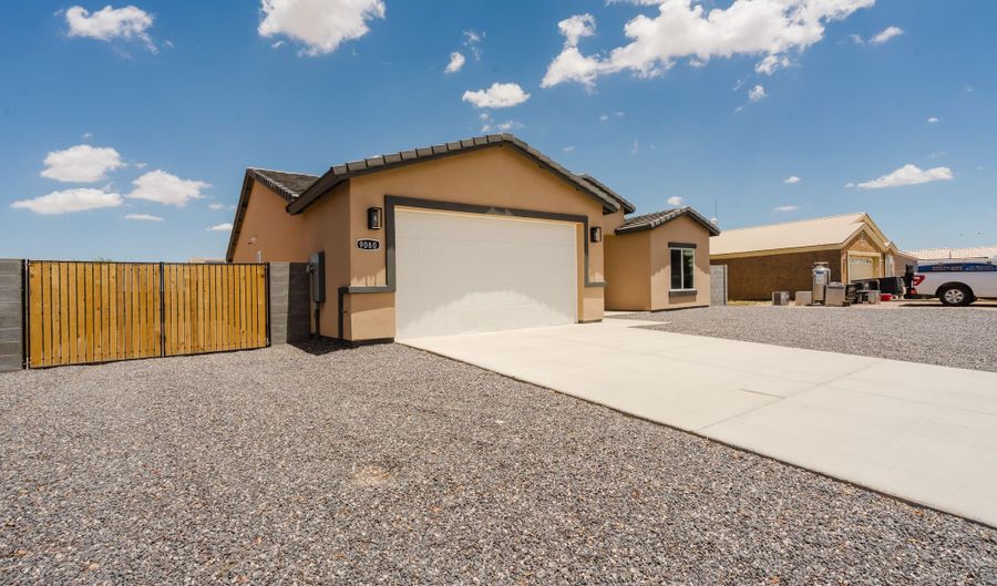 9080 W SAN LAZARO Dr, Arizona City, AZ 85123 - 4 Beds, 2 Bath