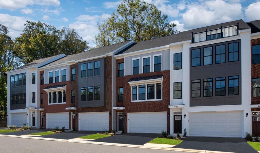 7404 ROCKY CREEK Ter, Annandale, VA 22003 - 4 Beds, 4 Bath