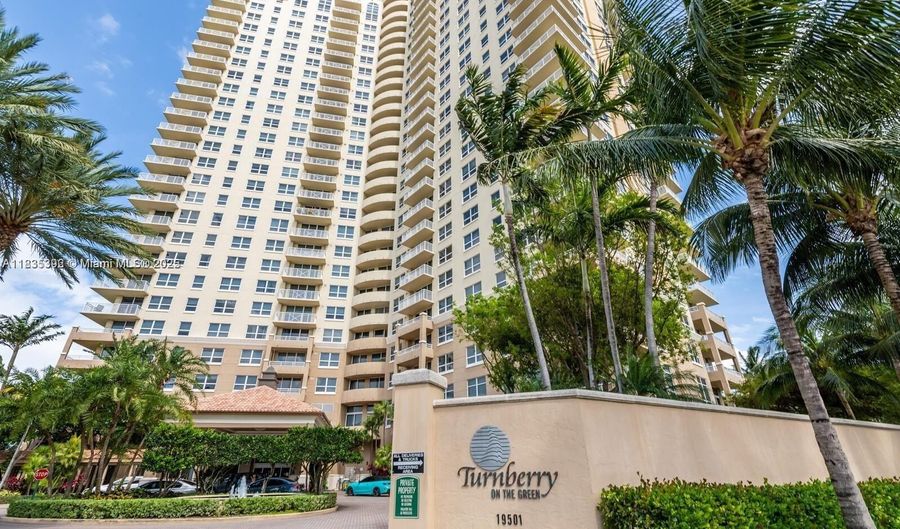 19501 W Country Club Dr 1611, Aventura, FL 33180 - 1 Beds, 1 Bath