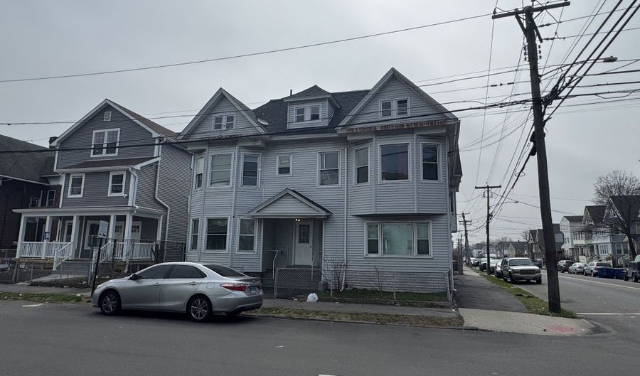 631 Colorado Ave, Bridgeport, CT 06605 - 1 Beds, 1 Bath