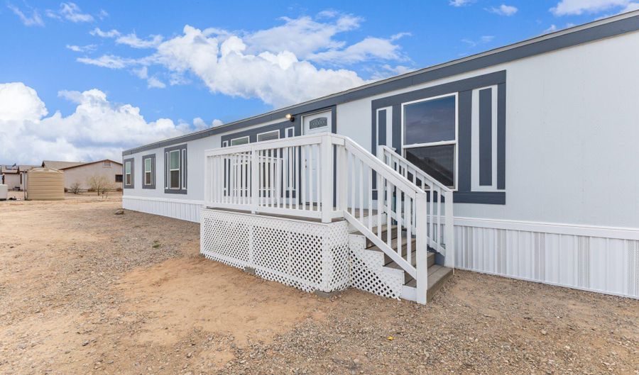 35341 W SUNRISE Dr, Arlington, AZ 85322 - 4 Beds, 2 Bath