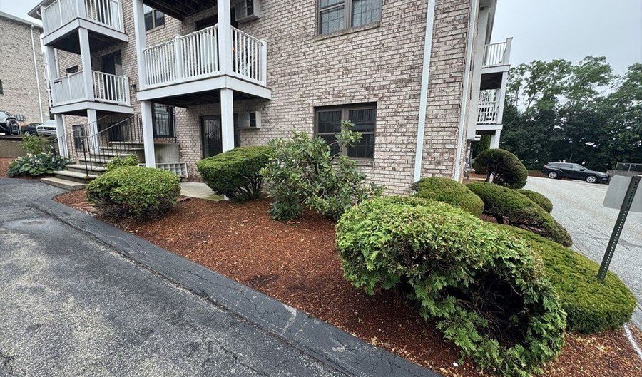 20 Kenmar Dr 175, Billerica, MA 01821 - 2 Beds, 1 Bath