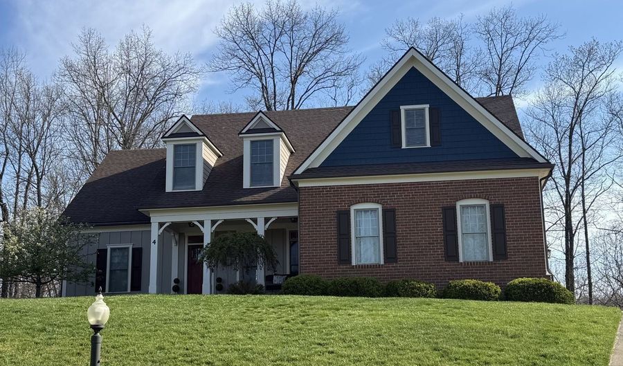 4 Maple Grove Way, Athens, OH 45701 - 6 Beds, 4 Bath