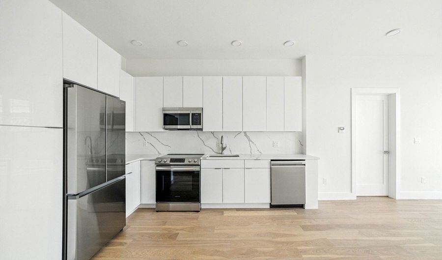 38 Hichborn 303, Boston, MA 02135 - 1 Beds, 1 Bath