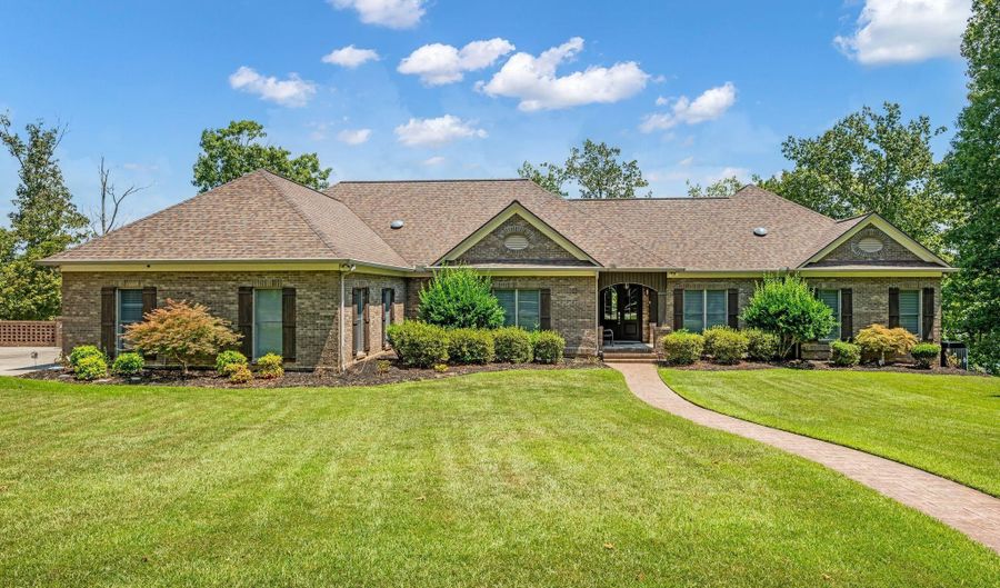 61 Madison Ave, Arley, AL 35541 - 4 Beds, 3 Bath