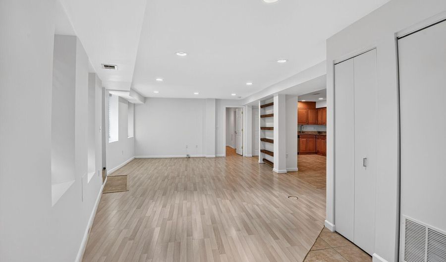 424 Q St NW A, Washington, DC 20001 - 2 Beds, 3 Bath