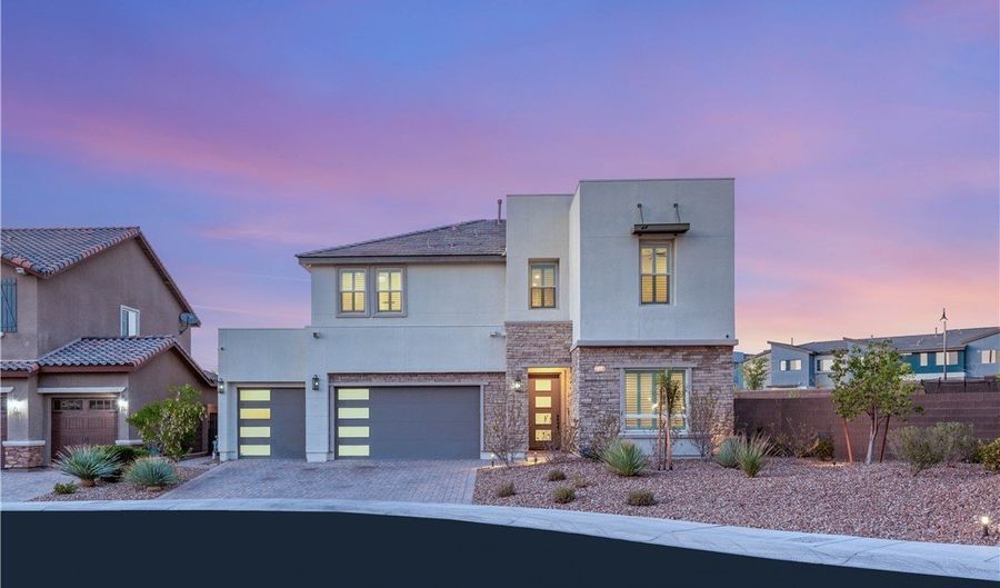 2554 Hazelburn Ave, Henderson, NV 89044 - 5 Beds, 3 Bath