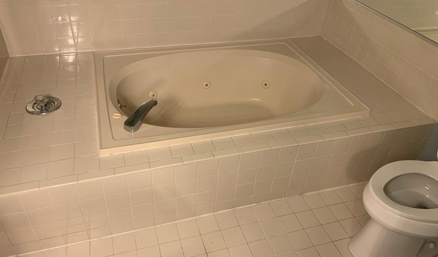 3329 MIDLAND Ct, Abingdon, MD 21009 - 3 Beds, 2 Bath