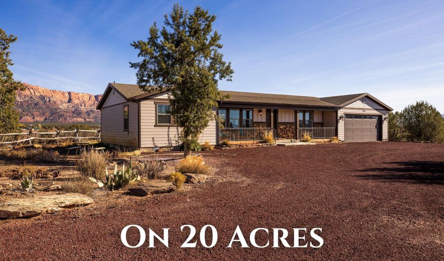 2591 S Desert Dr, Apple Valley, UT 84737 - 3 Beds, 3 Bath