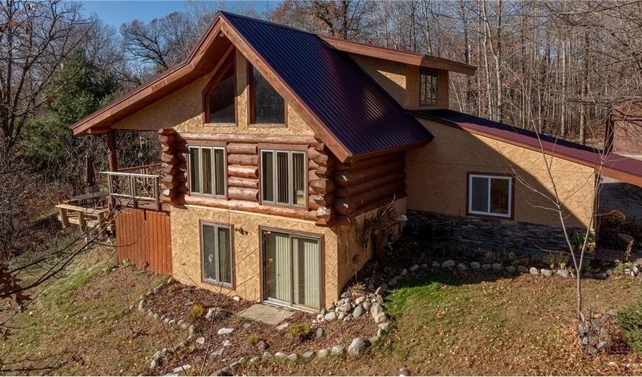 3895 Division St W, Backus, MN 56435 - 3 Beds, 1 Bath