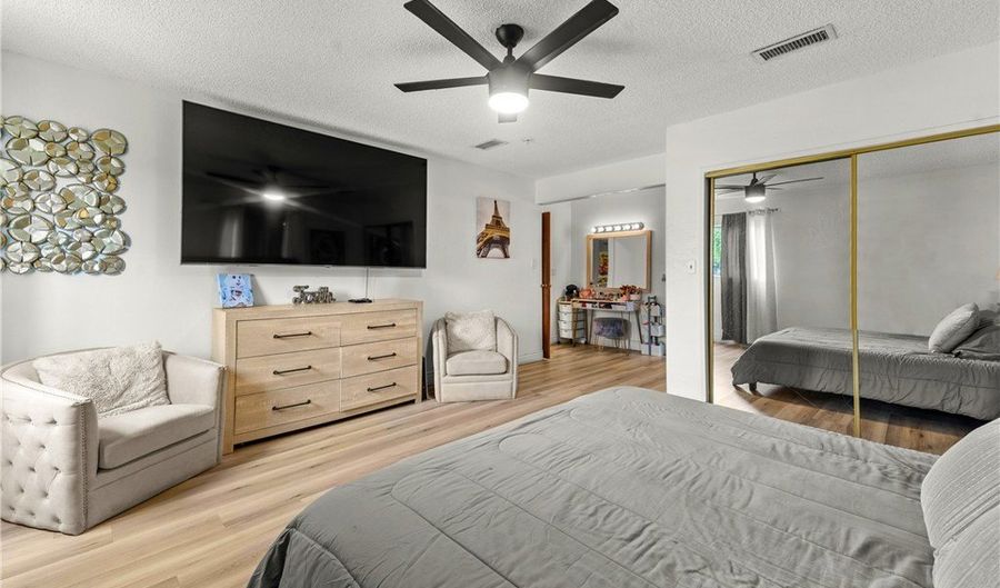 115 N Magnolia Ct, Compton, CA 90220 - 4 Beds, 2 Bath