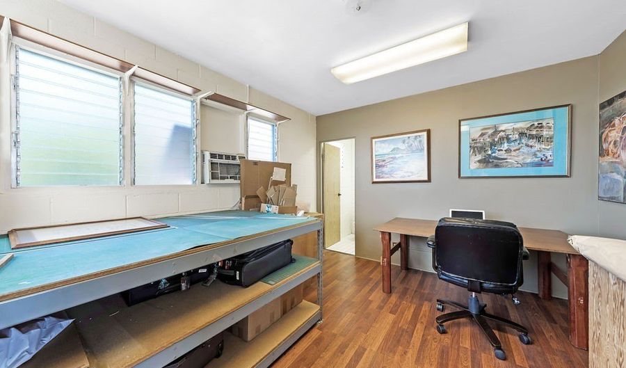 3746 Pukalani Pl, Honolulu, HI 96816 - 3 Beds, 2 Bath