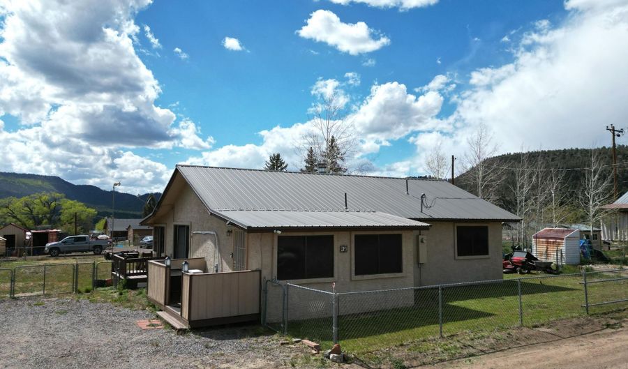 19 County Road N2056, Alpine, AZ 85920 - 2 Beds, 1 Bath