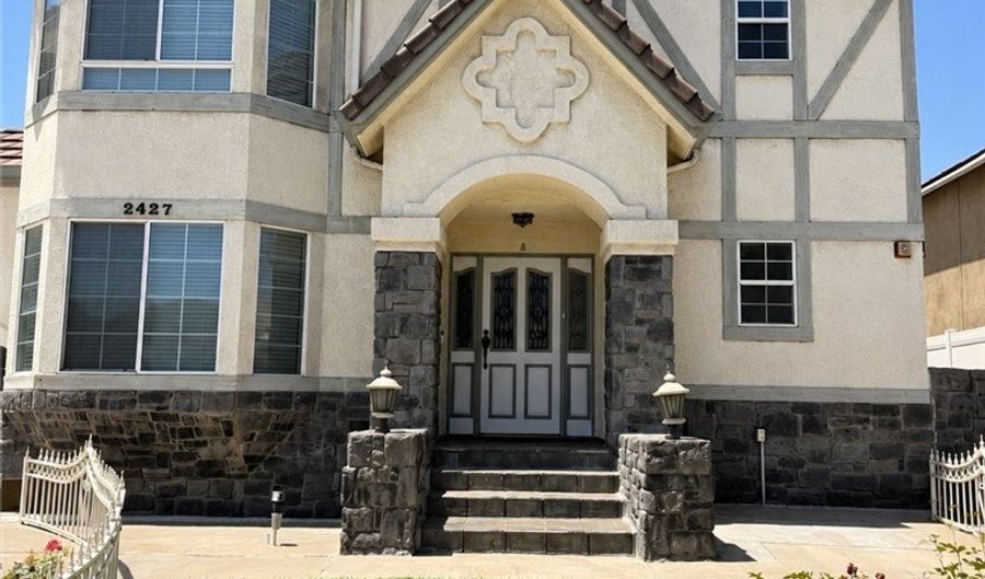 2427 S Baldwin A, Arcadia, CA 91007 - 4 Beds, 3 Bath