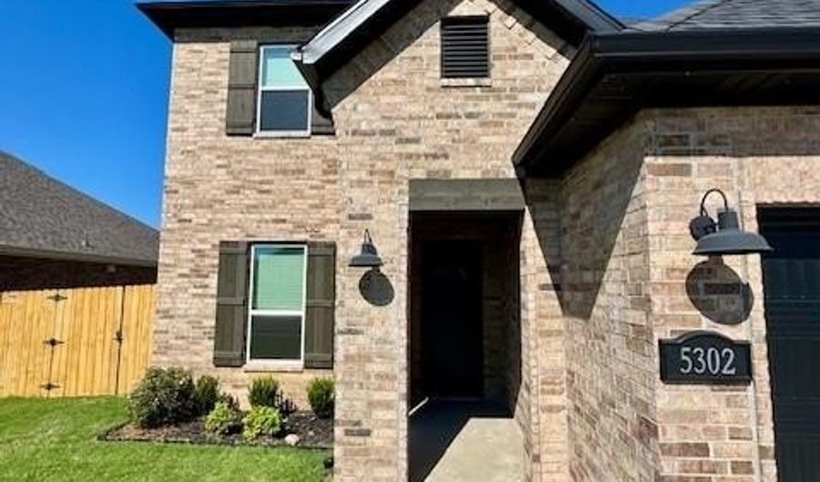 5302 SW Firethorn Ln, Bentonville, AR 72713 - 4 Beds, 3 Bath