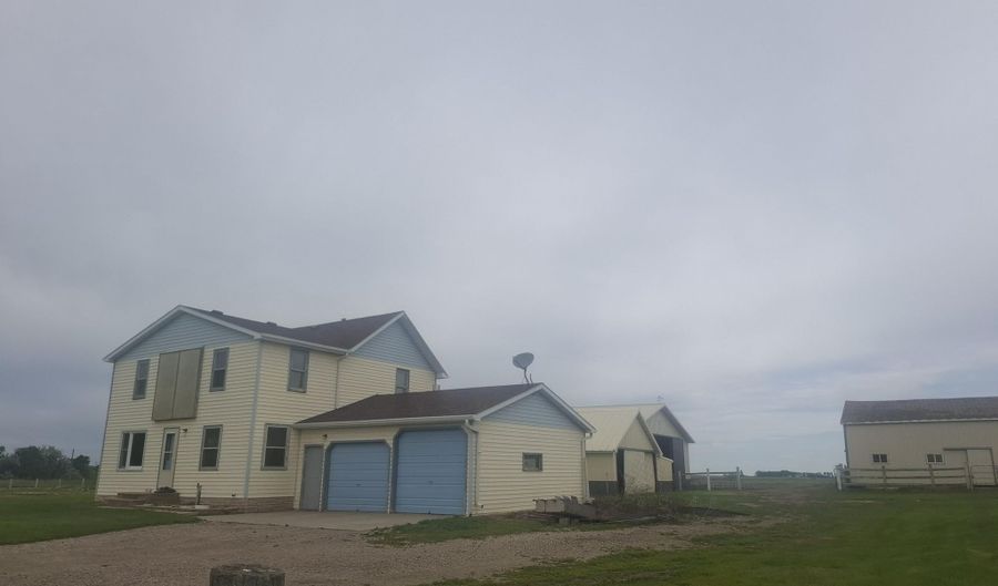 38706 114th St, Barnard, SD 57426 - 2 Beds, 2 Bath