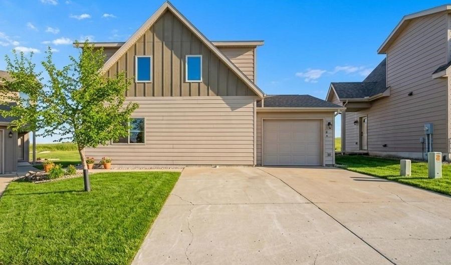 290 240th Ave 281, Arnolds Park, IA 51331 - 3 Beds, 2 Bath