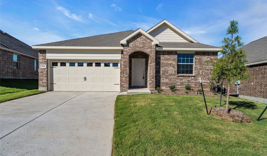 1309 LAZY GROVE Dr, Anna, TX 75409 - 4 Beds, 2 Bath
