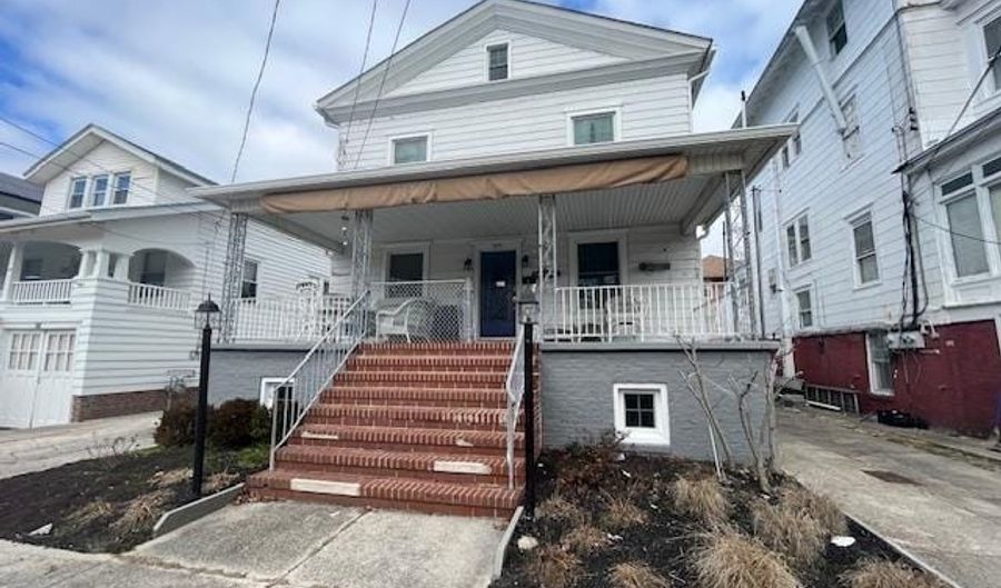 31 S Delancy Pl, Atlantic City, NJ 08401 - 7 Beds, 4 Bath