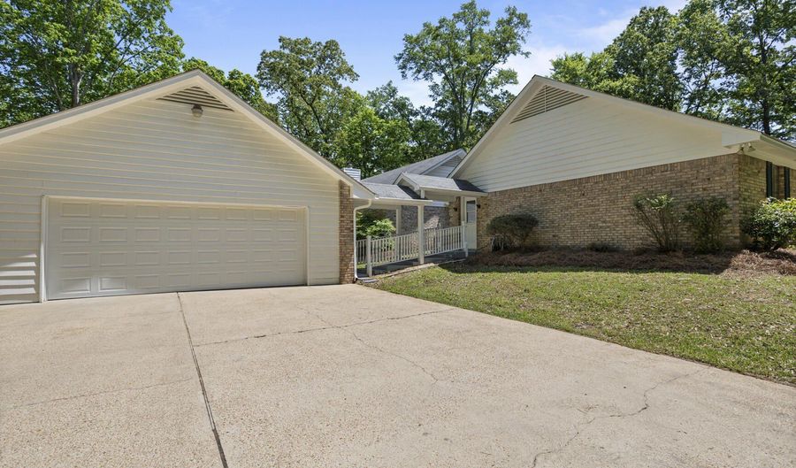 6076 Grants Ferry Rd, Brandon, MS 39047 - 5 Beds, 4 Bath