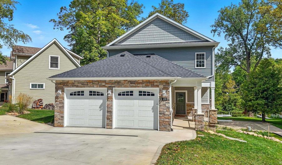 200 Lane 200 E Lake James St, Angola, IN 46703 - 4 Beds, 4 Bath