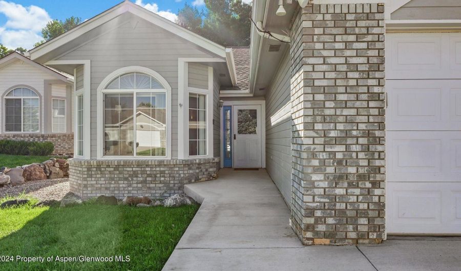 21 N Ridge Ct, Battlement Mesa, CO 81635 - 2 Beds, 2 Bath