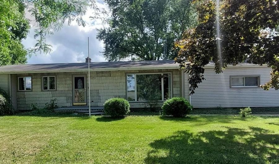 9875 Stoddard, Adrian, MI 49221 - 3 Beds, 2 Bath