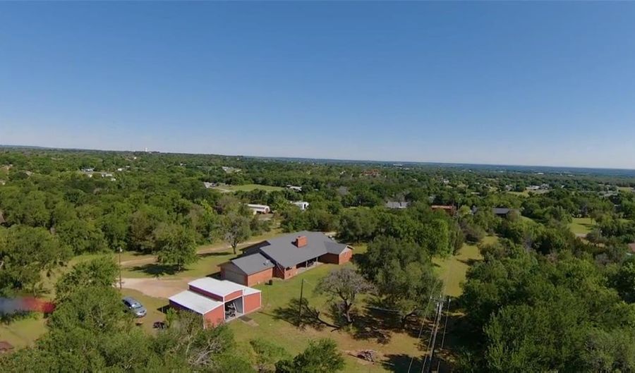 101 Oak Country, Weatherford, TX 76085 - 4 Beds, 3 Bath