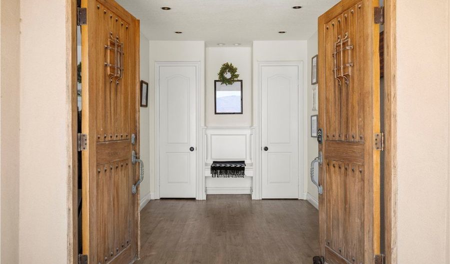 34651 Florencell Ave, Acton, CA 93510 - 4 Beds, 3 Bath