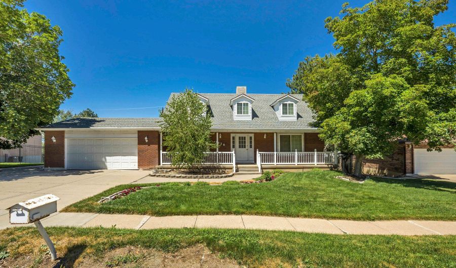 1936 S 800 E, Bountiful, UT 84010 - 3 Beds, 3 Bath