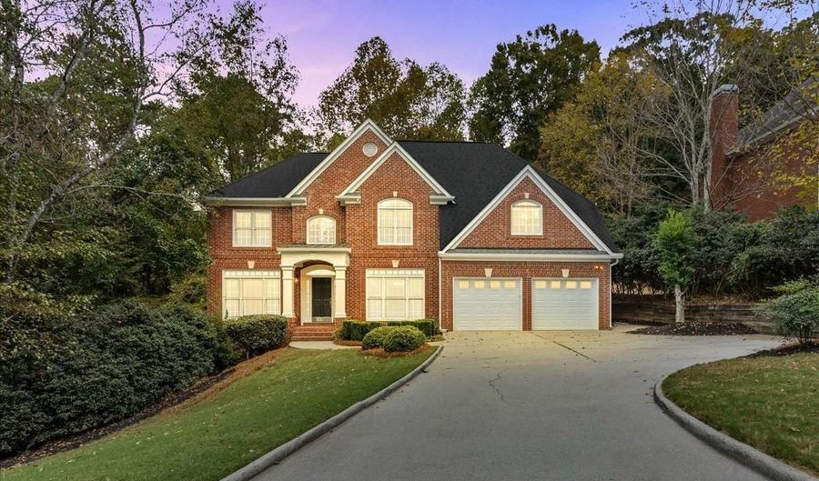 3425 Kingsland Cir, Berkeley Lake, GA 30096 - 5 Beds, 5 Bath