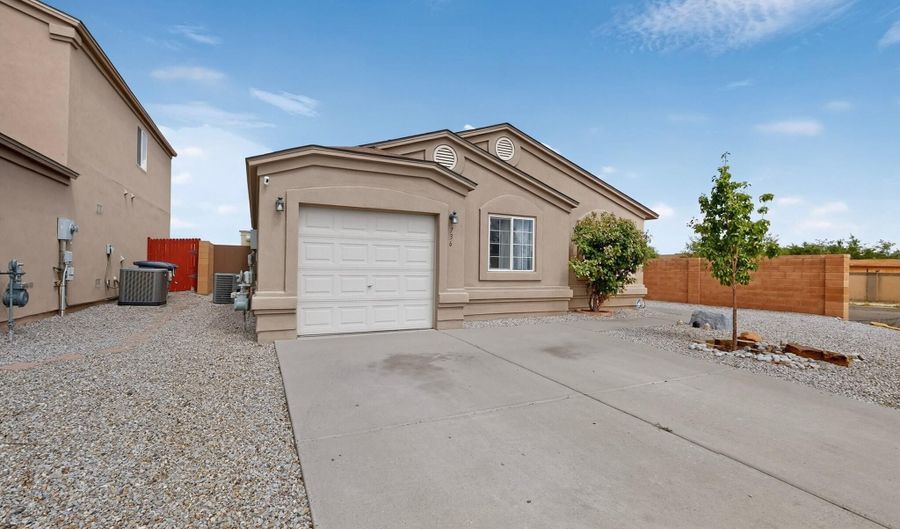 736 Torretta Dr SW, Albuquerque, NM 87121 - 3 Beds, 2 Bath