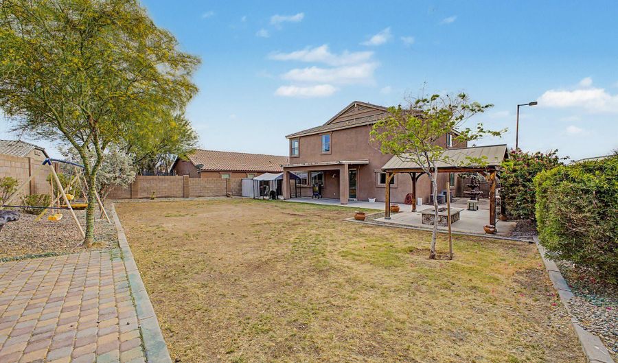 4981 S 237TH Dr, Buckeye, AZ 85326 - 4 Beds, 3 Bath