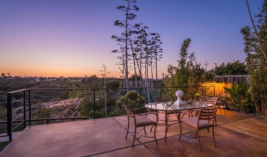 5442 Limerick Ct, San Diego, CA 92117 - 3 Beds, 2 Bath