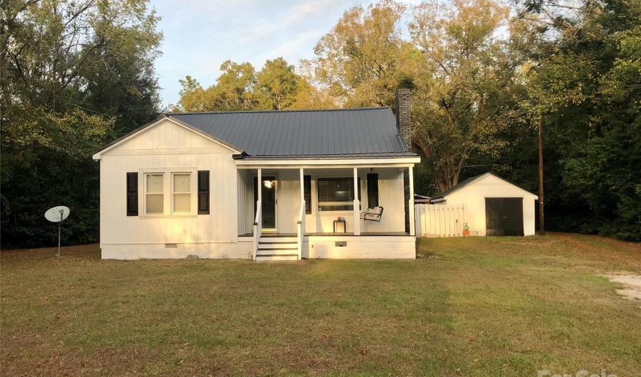 406 Blackmon St N, Bethune, SC 29009 - 4 Beds, 1 Bath