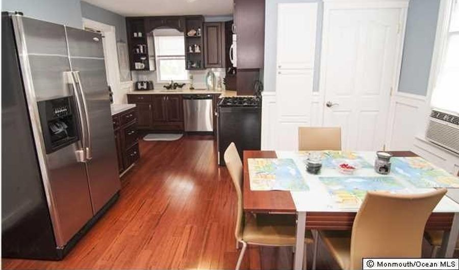 507 15th Ave, Belmar, NJ 07719 - 2 Beds, 1 Bath