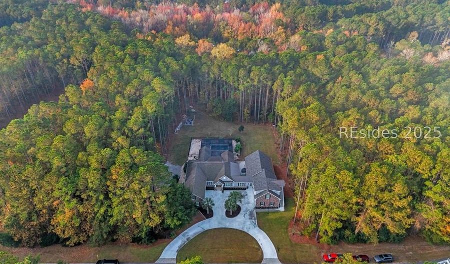 11 Bartons Run Dr, Bluffton, SC 29910 - 7 Beds, 6 Bath