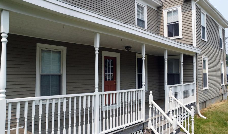 60 West St, Bangor, ME 04401 - 4 Beds, 2 Bath