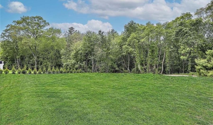 3 Big River Dr, Coventry, RI 02816 - 4 Beds, 3 Bath