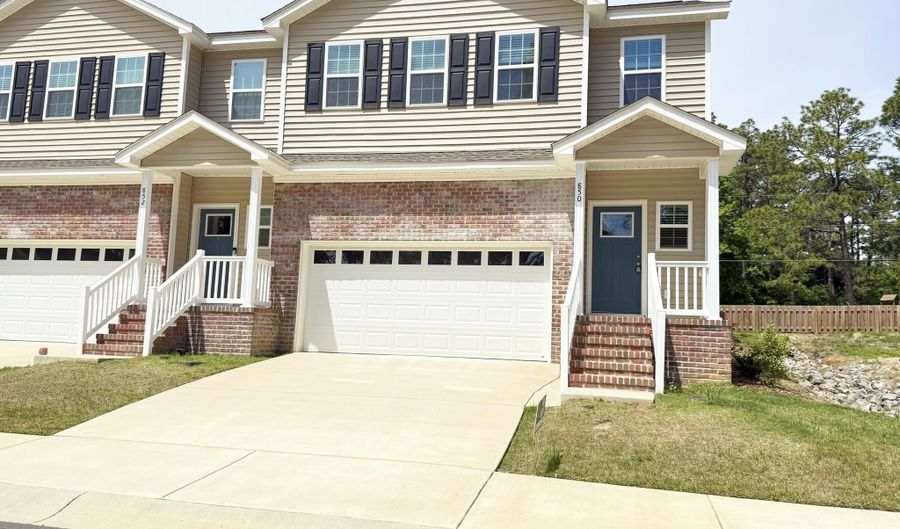 856 Ducks Lndg, Aberdeen, NC 28315 - 3 Beds, 3 Bath