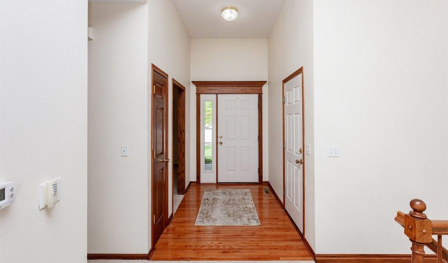 3309 SW Edgewood Ln, Ankeny, IA 50023 - 4 Beds, 3 Bath