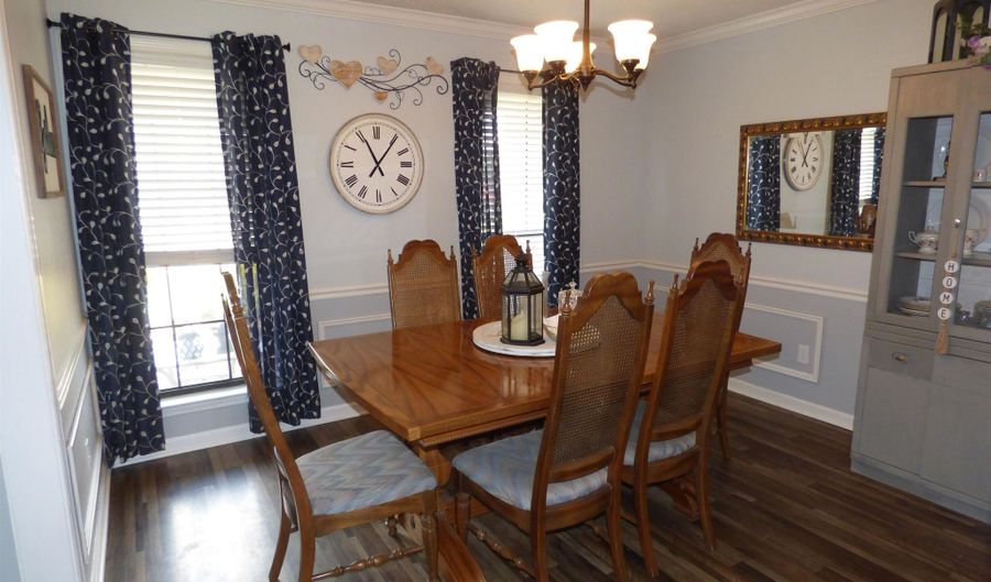 7460 DORRINGTON, Bartlett, TN 38133 - 5 Beds, 3 Bath