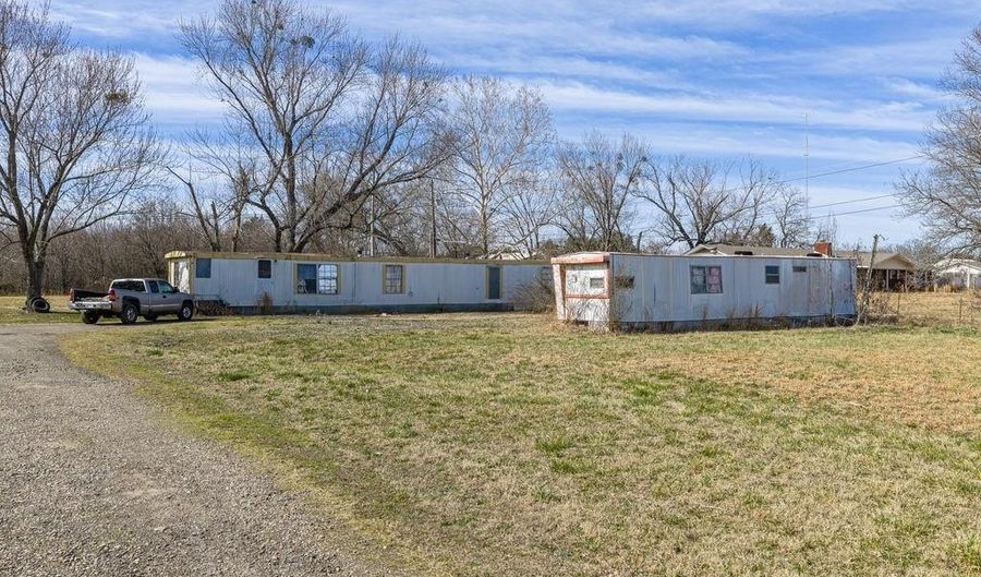 7501 Old Concord Rd, Alma, AR 72921 - 2 Beds, 1 Bath