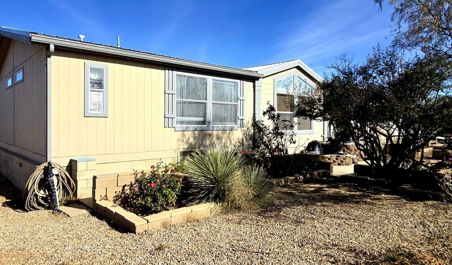 1721 N ARABIAN Ln, Cochise, AZ 85606 - 3 Beds, 3 Bath