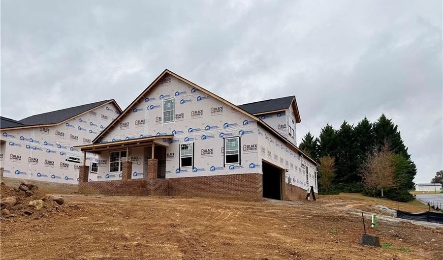 2613 High Meadow Dr, Asheboro, NC 27205 - 3 Beds, 3 Bath